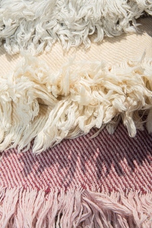 How to Clean Rug Fringe